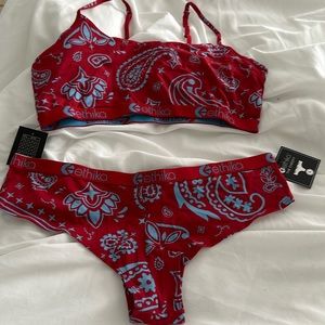 Ethika set